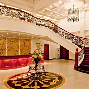 Hotel Lewis Grand Angeles